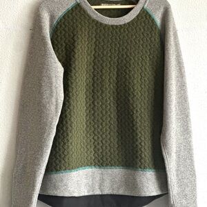 PRANA Olive Green Textured Sweater. Women’s XL.SOOO like new! 56% WOOL
$drop $45